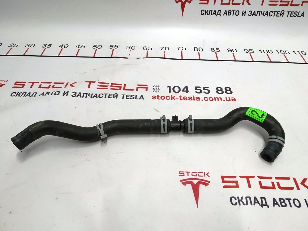 6 Batterivärmesystem rör AWD Tesla modell S 1028540-00-A